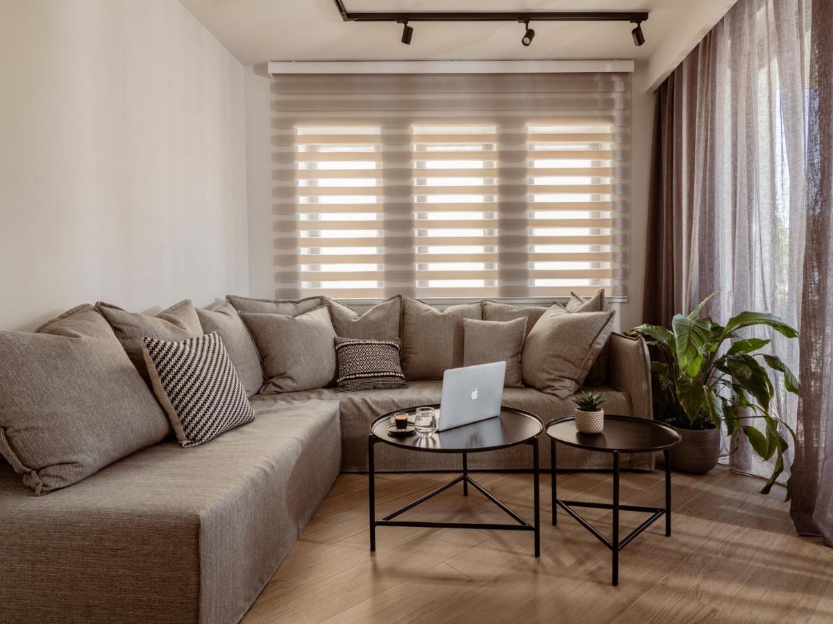 Point Ephemere Beachfront Apartments Закинтос Екстериор снимка