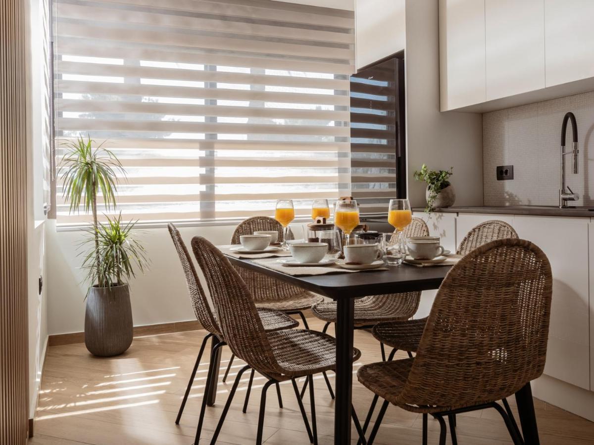 Point Ephemere Beachfront Apartments Закинтос Екстериор снимка