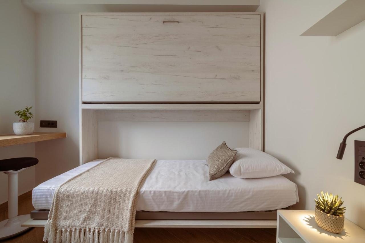 Point Ephemere Beachfront Apartments Закинтос Екстериор снимка
