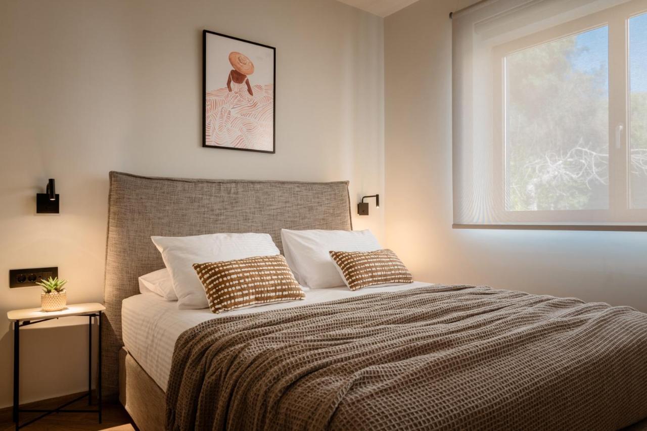 Point Ephemere Beachfront Apartments Закинтос Екстериор снимка