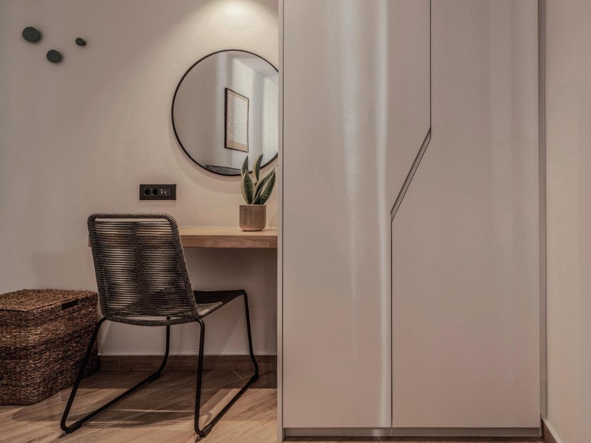 Point Ephemere Beachfront Apartments Закинтос Екстериор снимка